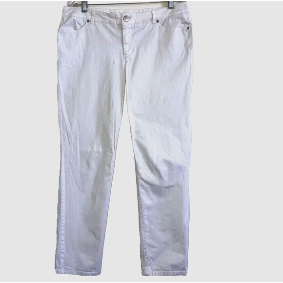 STYLE & CO sz 12 Solid White 98% Cotton Stretch Denim Jeans Straight Tapered - Picture 1 of 5